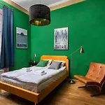 Les Couleurs By Upstairs * Cracovia